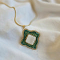 Collar Verde Nacar